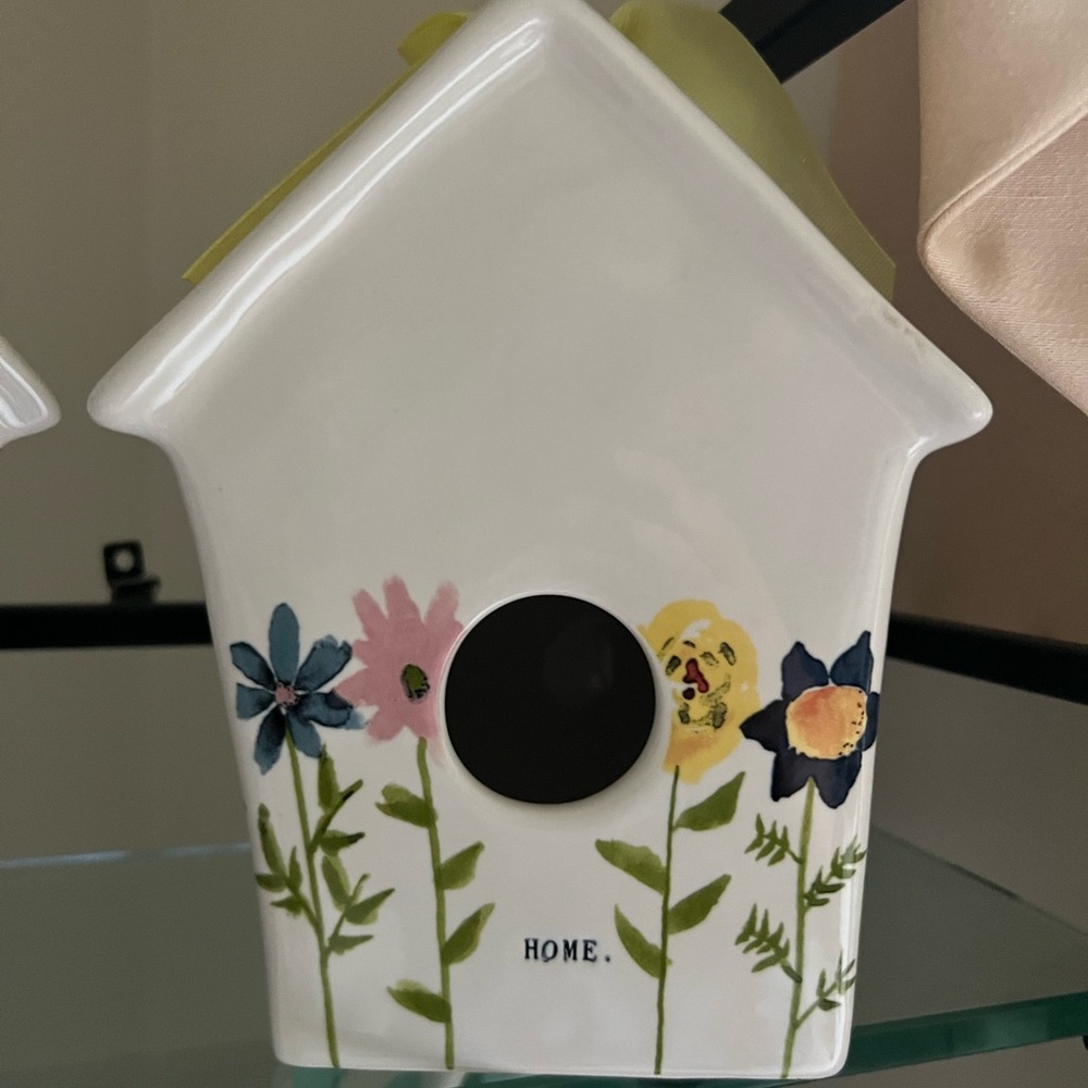 Rae Dunn Floral Home Birdhouse 🐥